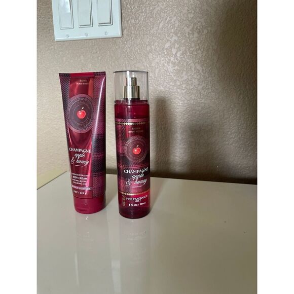 Bath & Body Works Champagne Apple & Honey Mist & Body Cream - Picture 1 of 2